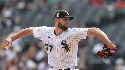 Adrian Houser poncha seis