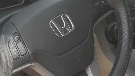 Police: String of thefts in Chicago targets Honda Civic airbags