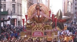 Happy Thanksgiving! We're live-GIFing the Macy's Thanksgiving Day Parade! https://giphy.com/macysparade | GIPHY