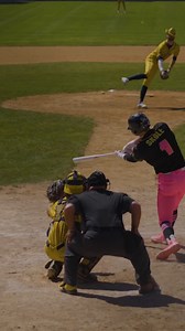 390K views · 3.6K reactions | Ump really knows how to get down‍ #savannahbananas #umpires #bananas #bananaball #baseball #baseballlife #baseballboys #baseballmom | The Savannah Bananas | Facebook