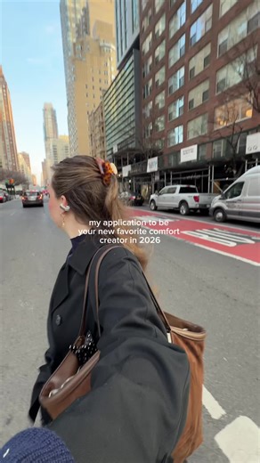 for all the girlies who love NYC, thrifting, reading, running, balancing a corporate 9-5 & more 💌🎂🥂❄️⭐️ I have a good feeling about this year !!!