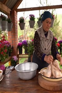 26K views · 1.5K reactions | Cooking Chicken Paella with Fresh Garlic龍 | Cooking HD | Facebook