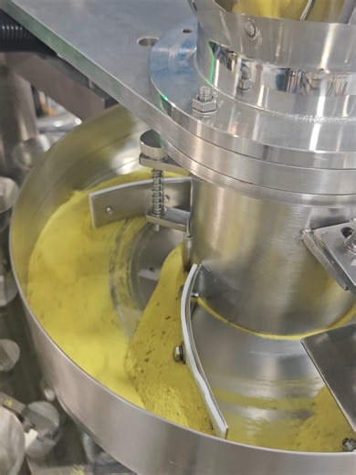 500bags/min Chicken powder sachets high speed automatic packing machine #spices #seasonings #chilipowder #sugar #powdered