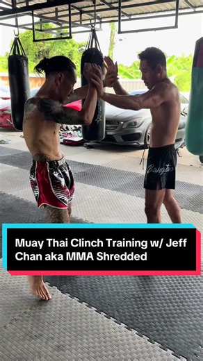 The Muay Thai Clinch Code teaches us: Life's Ultimate Strategy • Physical: Always choose LEVERAGE over raw strength. • Mental: Always choose CALMNESS over panic. Strategy wins the fight. Mindset wins the day. #muaythai #mindset #fypシ #fighter #lifehack