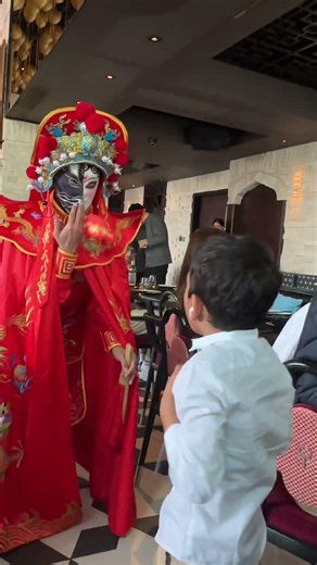 HOW DID HE CHANGE MASK SO FAST!? #shorts 😳😱🤯😮😲🙊😯😨🙀😧