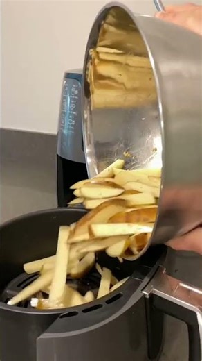 Healthy french fries in less than 30 mins! #airfryer... #shorts #Shorts #clairehodginss