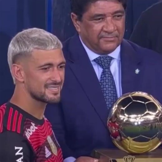 Arrascaeta: O Rei da América em Destaque