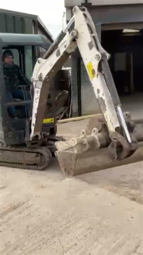 2013 Bobcat E16 Rubber Tracked Excavator 6126/5