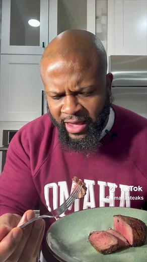 How to broil a filet mignon like a rockstar. 🥩 #omahasteaks #filetmig... | filet mignon