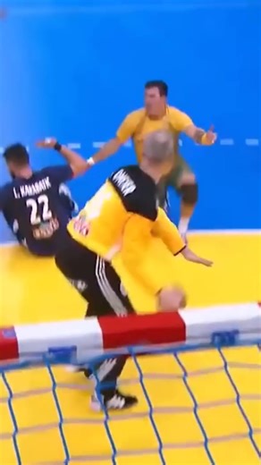 Mastering the Art of Handball: A Compilation of Impressive Plays