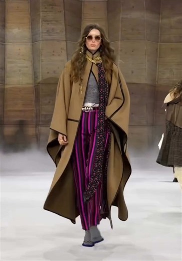 Coleção Fall 2026 da CHLOÉ: Desfile em Paris