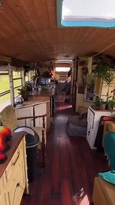 526K views · 7.1K reactions | Living life to the fullest!  Just get out and explore the beauty of nature 李 Parme , Italie  | SuperTramp | Facebook