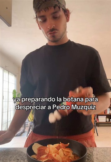 Lo que se viene con Tita de la Garza (nocierto @Andres baida) #comoaguaparachocolate #teodiopedromuzquiz @HBO Max Latinoamérica #humor