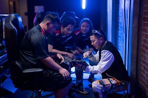 Five Perks Of Video Game Coach