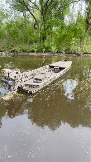 A little fly around of the 18x48 😎#ProDriveOutboards #FPR #SurfaceDrive | Pro-Drive Outboards