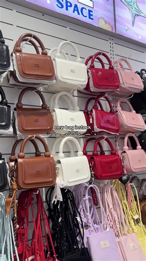 Stylish Shoulder Bags for Gen Z Fashion