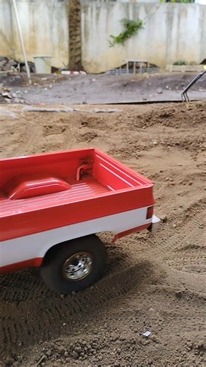 RC Chevrolet K10 FCX18 loaded with a tool kit, ready for any scale repair on the trail. 🛻🔧 #rctruck #gameitem #NationalChampionship #stargazing | Scale Haul Lab