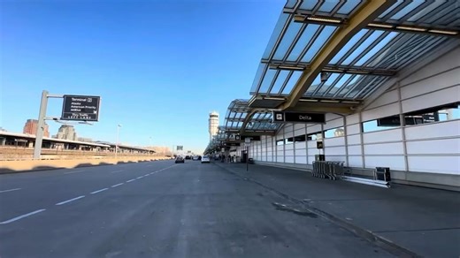 You know what’s vintage? Paper strips! USDOT is making this 1970s tech in air traffic control towers a thing of the past by going DIGITAL. That means more SAFETY and EFFICIENCY in our skies ✈️ And it’s all thanks to @POTUS and Republicans in Congress for the $12.5 BILLION in the One Big Beautiful Bill 🇺🇸 DCA is now UPGRADED… and more airports are on the way | Secretary Sean Duffy