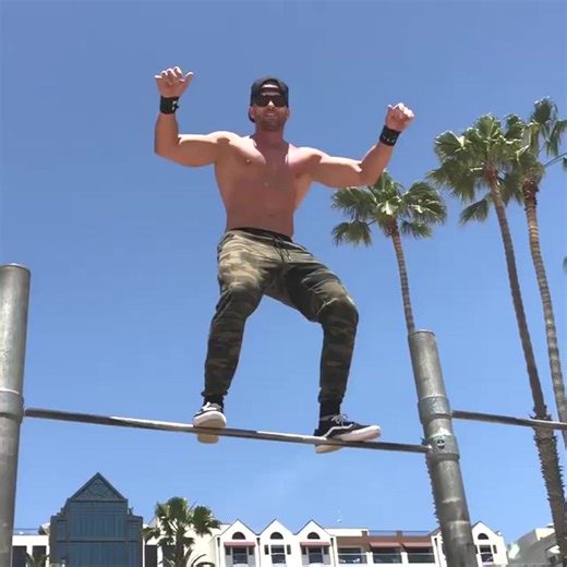 Bars, ropes, GAINS @performixdriven #performixdriven #barstrength-Pants @odin.gear#619 | Blake Dawson