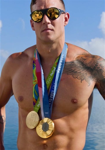 Is 9x Olympic gold medalist Caeleb Dressel stronger than the strongest game fish in the ocean? I put a swimming harness on him to find out 👀 #fishing #swimming #swimmer #olympics