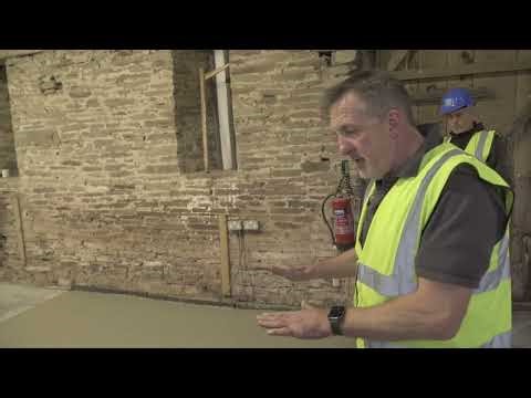 Chapter 18 Laying the Limecrete using screed rails