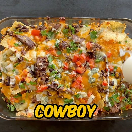 1.5K views · 27 reactions | perfect for Sunday Football, Cowboy Steak Nachos #football #nachos #beef #steaknachos #cowboys ☀☀ | The Gallery Backyard BBQ | Facebook