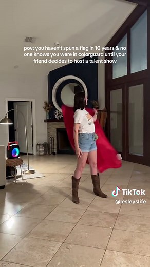 dont judge my free arms okay 🏴✋🏼#colorguard #guard #colorguardroutine #colorguardchoreography #colorguardflag