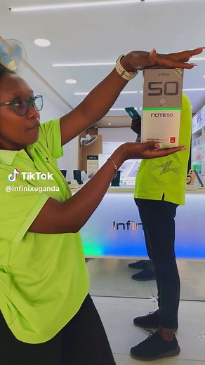 Infinix NOTE50 Pro 5G y BUDS a buen precio en Uganda