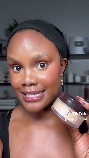Age-Appropriate Makeup: Does it Work?