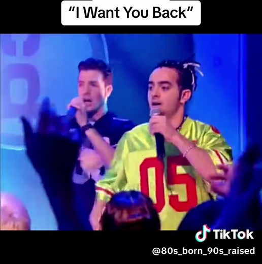 *NSYNC Live Performance of “I Want You Back”