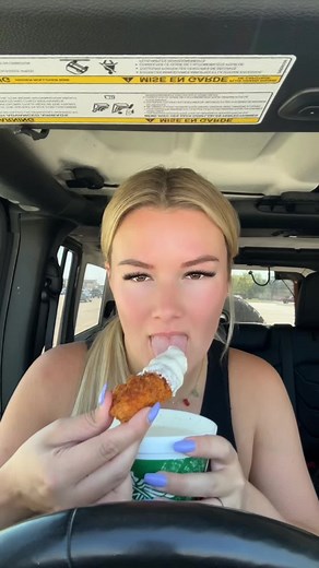 #mukbang #foodeating #wingstop #ranch #hothoney #lemonpepperwings #cajuncorn #foodtok #eating #asmr #mukbangvideo #wingstopmukbang @Wingstop