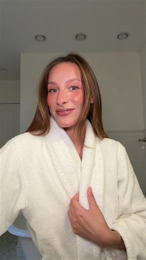 Last Night's Makeup Tutorial with Mary Phillips