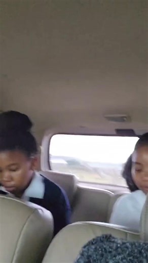 35K views · 385 reactions | Started at my new job in Grahamstown yesterday and work/school drop offs look like this 凉凉凉 | Sanelisiwe Kanana | Facebook