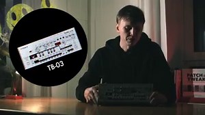 Jonas Landwehr confronta la Roland TB-03 e la controparte software Cloud 303 VST nel primo episodio della nuova serie „Source Comparison“. L'originale è sempre meglio? Per scoprirlo, date un'occhiata al video completo 👉 tho.mn/ga1nj #Synthesizer #Roland303 #Acid #DaftPunk #AphexTwin #Electronicmusic | Thomann