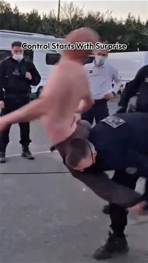 How to take someone down from behind #selfdefense #techniques