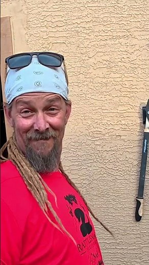 Snake Fenced Gate Install!