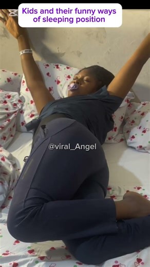 How kids sleep in a funny way #short#funny #comedyshorts #kids