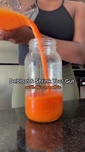 Debloat & Shrink Your Gut with this Papaya Smoothie Recipe