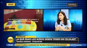 1.8M views · 7.8K reactions | ¿A qué edad deben tener un celular los niños? ► La psiquiatra Vanesa Herrera expuso los riesgos y dio una serie de recomendaciones a los padres de familia sobre el uso de aparatos electrónicos como los celulares smartphones o las tablets. RPP | Ministerio de Salud del Perú | Facebook