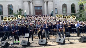 254K views · 3.8K reactions | Take a quick break from your Sunday routine and check out one of the highlights of our fall season! We always love when the band Chicago joins us for halftime, and it's even more fun when they swing by our Concert on the Steps before the game. | University of Notre Dame Band | Facebook