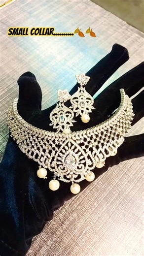1 carat small collar valima bride and Nika with Bindiya Kante #kingstone #ksg #kingstonejewellery