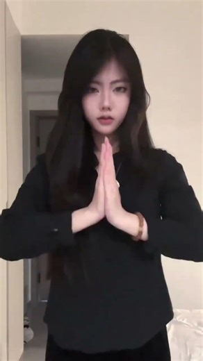 Midu Mountain Melodies: New Year's Roar Dance Challenge & Makeup Tips