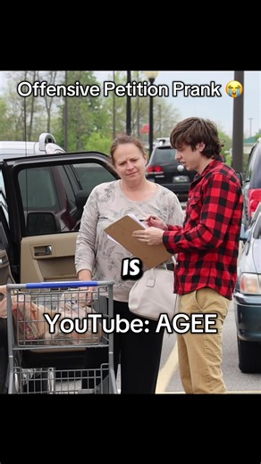 Click Link in bio for Full Video YouTube: AGEE #prank #pranks #funny #funnymoments #hilarious