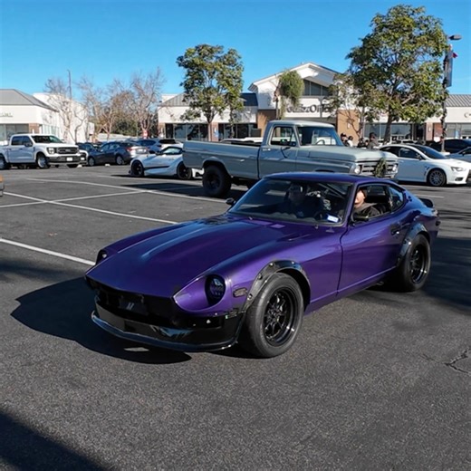 Datsun Z with a RB engine swap at @carsandcoffeeventura #datsun #datsunzseries #rbswap | Speed and Motion