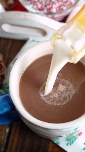 How to Make the Perfect Hot Cocoa Bar