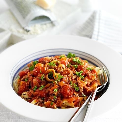 Slow cooker spaghetti bolognese