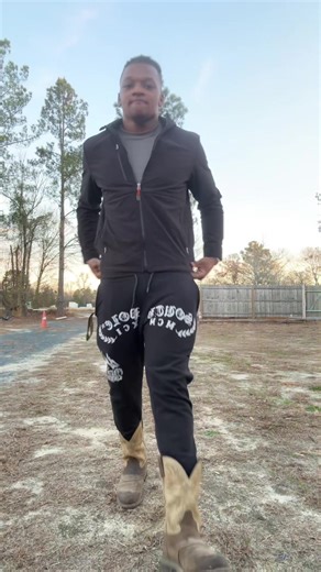 This song x dance collab so hard‼️🌪️#fyp #trailridersoftiktok #viral #blowthisup Draft…