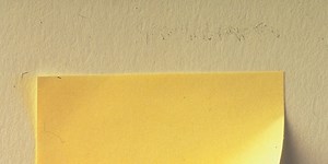 ​This Post-it note war has gone viral and it’s brilliant