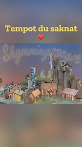 Skymningssagor (1988) Kan detta vara det mysigaste introt någonsin? Huset på berget var väl ändå drömhuset!? Programmet har visats vid olika tillfällen i SVT fram till 2004 och innehöll en saga per avsnitt berättad genom stillbilder med berättarröst. Nils Eklund, Lennart R Svensson, Anita Ekström, Tomas von Brömssen och Jan Nygren var några av berättarrösterna. #skymningssagor | Nostalgi2000