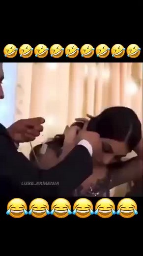 Amazing Card Magic Tricks in Front of Live Audience